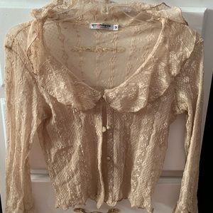 CUTE, LACEY, VINTAGE, VICTORIAN STYLE TOP!!!